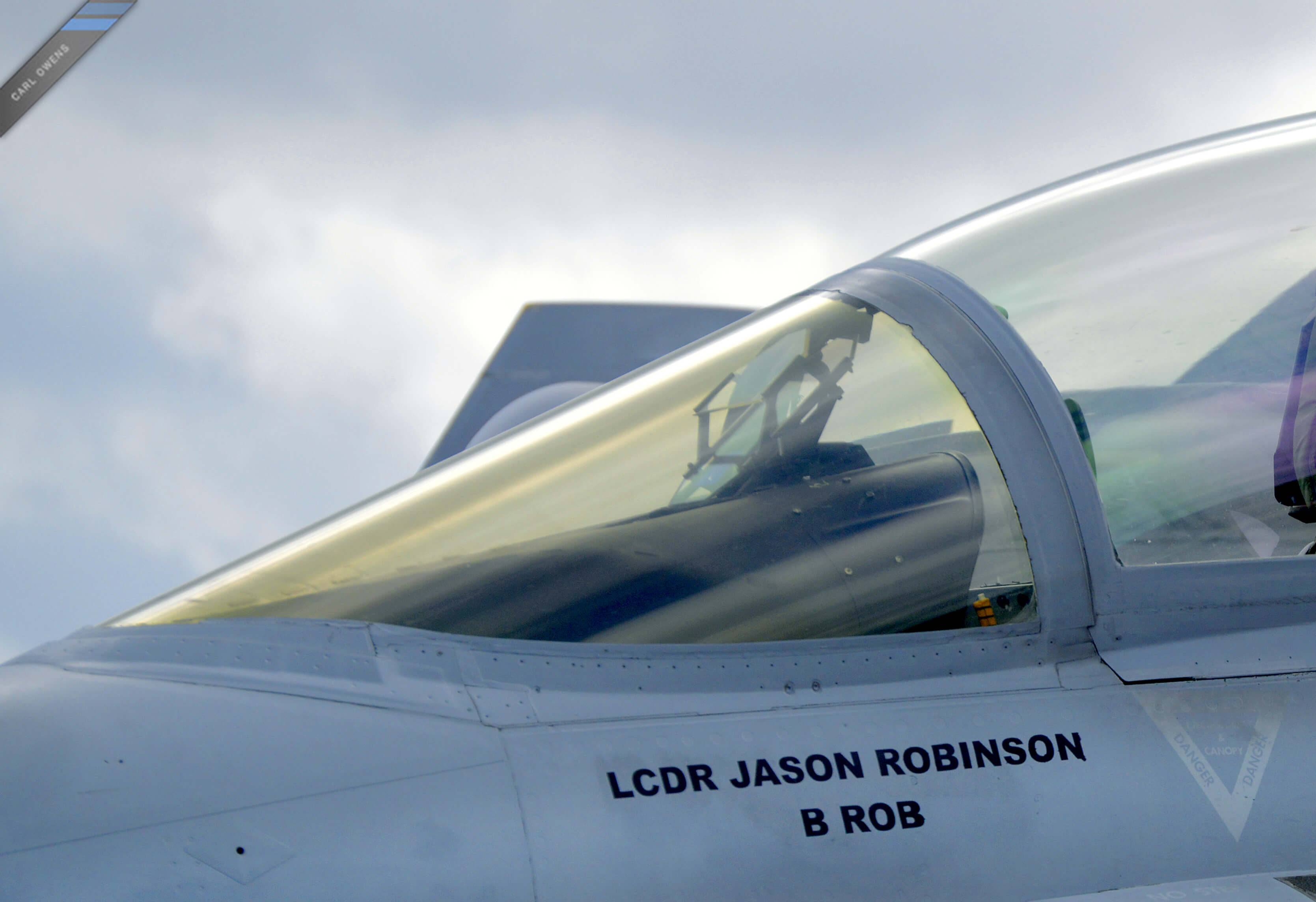 fighter jet glass cockpit